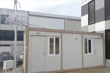 بدأ بيع وحدات سكنية بيئِيّة