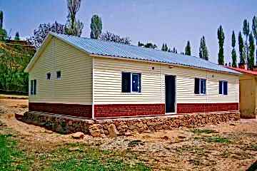 Bitlis'te 10 Çelik Konstrüksiyon Okul Projesi