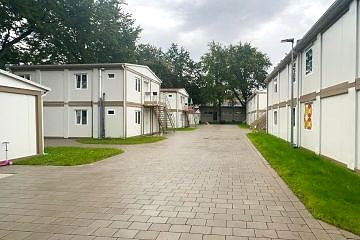 Schlangen Mülteci Konutları